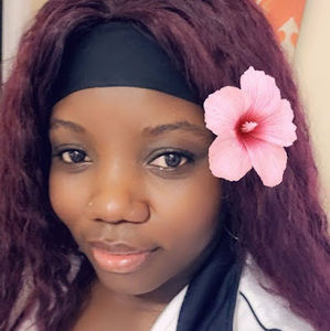 Meet your Posher, Lucy